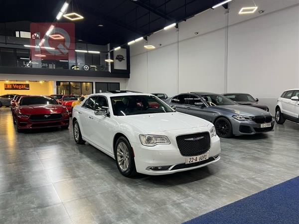 Chrysler 300 2017 for sale in Iraq - Erbil